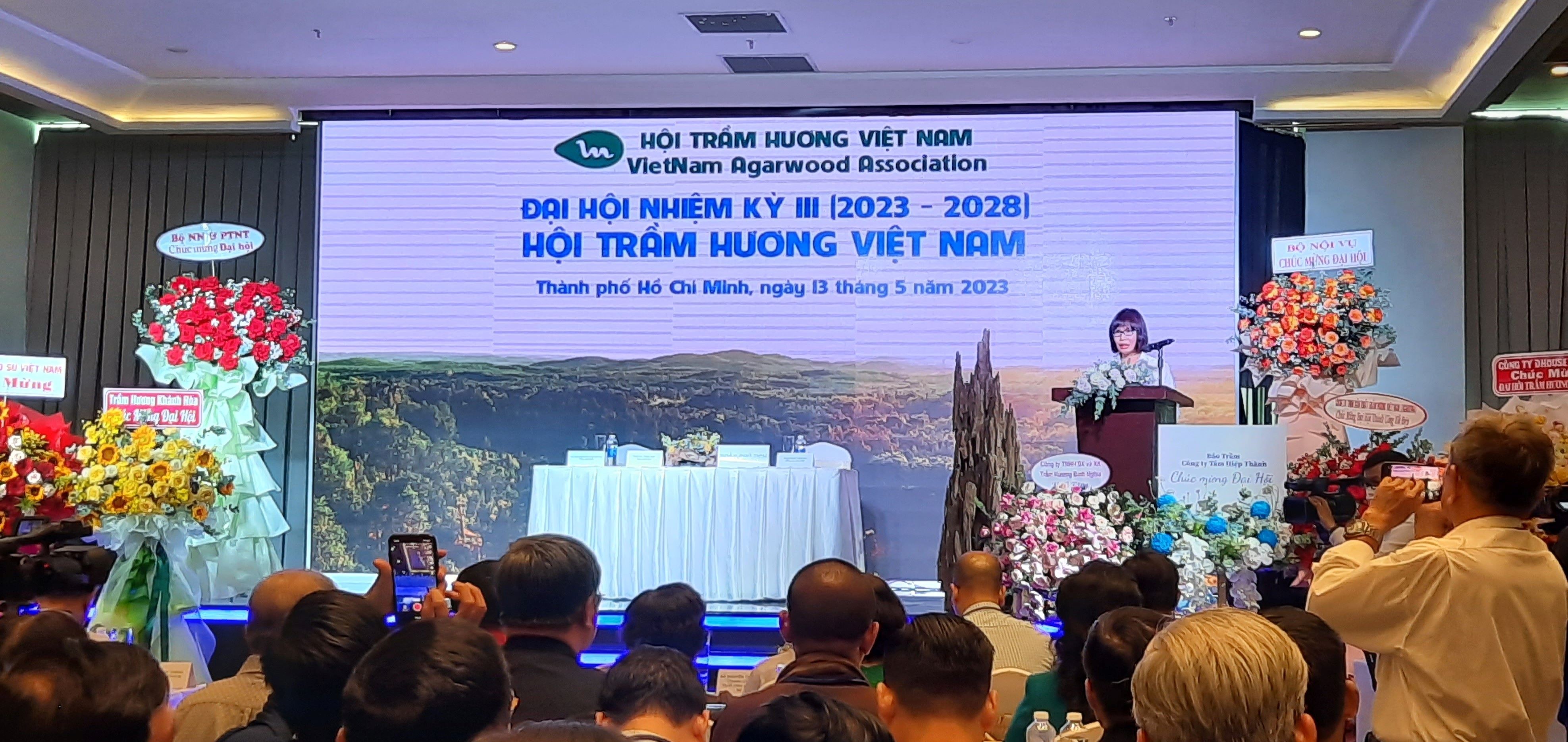 Đại hội lần III nhiệm kỳ 2023 - 2028 Hội Trầm hương Việt Nam: Nỗ lực nâng cao hiệu quả, sức cạnh tranh cho loài cây quý